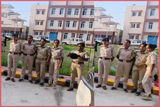 महिला पुलिस आफिसर की शराब माफियाओं पर कार्रवाई