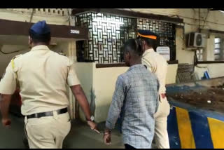 Gujarat youth arrested for blackmailing 22 women in Mumbai  blackmailing case from Mumbai  youth blackmailed women by using their obscene photos  youth from Gujarat blackmailed women in Mumbai  മുംബൈയില്‍ സ്‌ത്രീകളുടെ നഗ്‌ന ചിത്രങ്ങള്‍ സമൂഹ മാധ്യമങ്ങളില്‍ പ്രചരിപ്പിച്ച് ഭീഷണി  നഗ്‌ന ചിത്രം പ്രദര്‍ശിപ്പിക്കുമെന്ന് ഭീഷണിപ്പെടുത്തി പണം തട്ടല്‍  മുംബൈ ബ്ലാക്ക്‌മെയില്‍ കേസ്