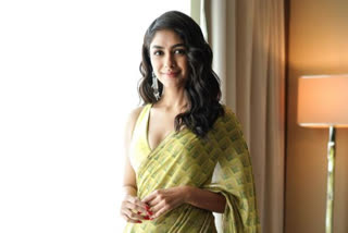 Mrunal Thakur