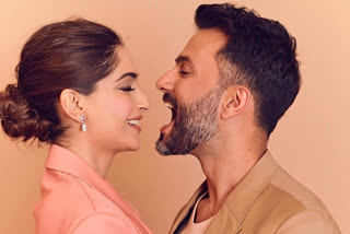 Sonam kapoor and anand ahuja baby