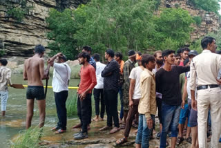 Youth dies in kund Jhaneshwar Mahadev