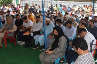 district administration held public darbar at karimabad pulwama