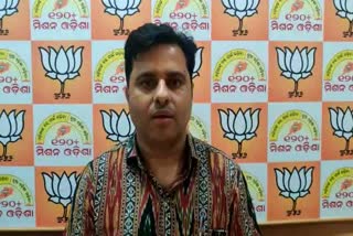 bjp leader reaction after health minister said on diarrhea inflected in jharsuguda