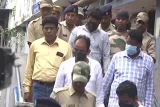 three-mlas-caught-in-west-bengal-released