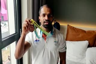 Weight lifter Gururaj achievement in Commonwealth Games