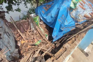 house collapsed in dhamtari