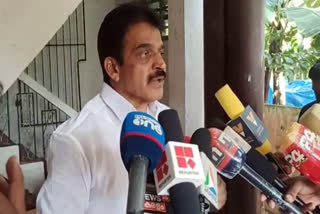 kc venugopal criticize cpim on karuvannur bank fraud case  kc venugopal mp  AICC general secretary kc venugopal  AICC general secretary kc venugopal statement about karuvannur bank fraud case  karuvannur bank fraud  കെ സി വേണുഗോപാൽ  കെ സി വേണുഗോപാൽ സിപിഎം വിമർശനം  കരുവന്നൂരിൽ നടക്കുന്ന തട്ടിപ്പ്  എഐസിസി ജനറൽ സെക്രട്ടറി കെ സി വേണുഗോപാൽ എംപി  സഹകരണ മേഖല തട്ടിപ്പ്  സഹകരണ മേഖല തട്ടിപ്പിൽ സിപിഎമ്മിനെ വിമർശിച്ച് കെ സി വേണുഗോപാൽ