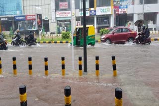 Thiruvananthapuram district  Thiruvananthapuram district educational institutions  heavy rain at trivandrum  തിരുവനന്തപുരത്ത് ശക്തമായ മഴ  കാലാവസ്ഥ നിരീക്ഷണ കേന്ദ്രം  Weather Observatory  ജില്ലാ കളക്ടര്‍ ജെറോമിക് ജോര്‍ജ്  jeromic george  കേരളത്തിൽ ശക്തമായ മഴ  തിരുവനന്തപുരം ജില്ല