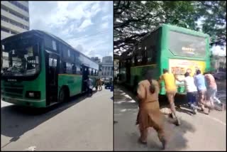 a-bmtc-bus-broke-down-in-the-middle-of-the-road-in-bangalore