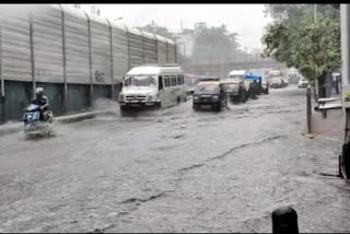 Heavy rain in Mumbai