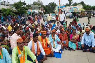 BJP blocked road in Sukma