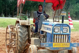 PANCHAYAT ISSUED DECREE ON GIRL DRIVING TRACTOR IN FIELD IN GUMLA