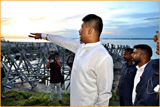 Pijush Hazarika visited Flood effected area of Jorhat at Jajimukh