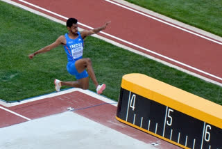 Sreeshankar wins silver in long jump at CWG