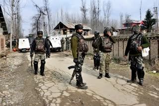 Encounter has started at Redwani area of Kulgam