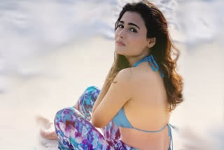 Shalini Pandey in maldives pics, shalini pandey latest pics