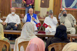 Amid reports of Jammu and Kashmir National Conference president Farooq Abdullah and the Peoples Democratic Party (PDP) president Mehbooba Mufti being placed under house arrest, the local deny the reports and state that additional personnel were deployed in some places to avert terror attacks.