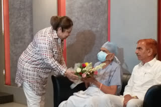 Heart valve replacement of 104 year old patient in Jaipur, doctors claimed, its first in India