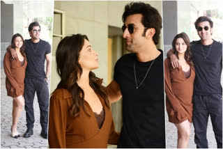 Alia Bhatt baby bump  Alia Bhatt latest news  Alia Bhatt Ranbir Kapoor spotted  Alia Bhatt flaunts baby bump  Alia Bhatt pregnancy  Brahmastra song Deva Deva  Alia Bhatt spotted with Ranbir Kapoor  Ranbir Alia first child  Alia with Ranbir after announcing pregnancy  രണ്‍ബീറിനൊപ്പം ആലിയ