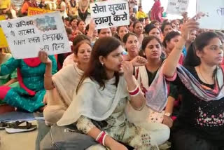 NHM workers strike in Faridabad