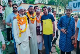 Hajis received a warm welcome in Koriya