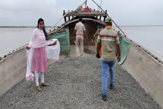 smuggling of stone chips in Sahibganj Rajmahal CO raided and seized