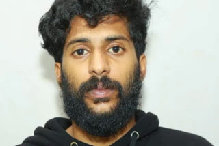 MALAPPURAM  MAN WAS ARRESTED WITH DRUG  MAN WAS ARRESTED WITH DRUG IN MALAPPURAM  MDMA DRUG CASE  മലപ്പുറം  മലപ്പുറത്ത് യുവാവ് പൊലീസ് പിടിയിൽ  തുവ്വൂർ റയിൽവേ സ്റ്റേഷൻ  കരുവാരക്കുണ്ട് പൊലീസ്  മയക്കുമരുന്ന് വേട്ട  യുവാവ് പൊലീസ് പിടിയിൽ  എം ഡി എം എ