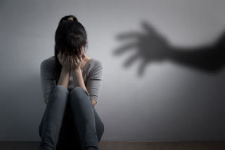 A young woman was raped in banjara hills by a watchman  banjara hills  banjara hills rape case  young woman was raped  young woman was raped by a watchman  യുവതിയെ മുറിയിൽ പൂട്ടിയിട്ട് പീഡനം  പീഡനം  ബഞ്ചാര ഹിൽസ് പീഡനം  യുവതിയെ പീഡിപ്പിച്ച് സെക്യൂരിറ്റി  മുറിയിൽ പൂട്ടിയിട്ട് പീഡിപ്പിച്ചു  ബഞ്ചാര ഹിൽസ് തെലങ്കാന  തെലങ്കാന  മുറിയിൽ പൂട്ടിയിട്ട് പീഡനം  യുവതിയെ പീഡിപ്പിച്ച സെക്യൂരിറ്റി പിടിയിൽ