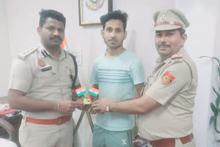 Chinese Manjha Throat Cutting DCP R Sathiya Sundaram Honored Danish