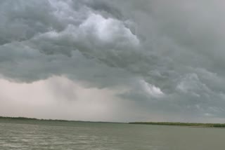 Depression over Bay of Bengal, Red alert issued in Coastal areas of South 24 Parganas