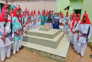 hindu-society-celebrates-muharram-festival-in-giridih