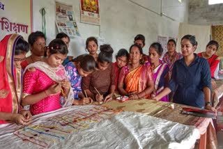 Women of Balod are making eco friendly Rakhi from clothes