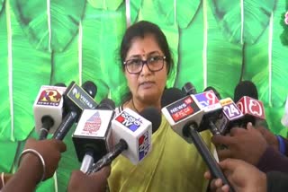 kn_rcr_04_minister_shashikala_joole_ka10035