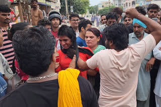 eunuchs cut young man hair