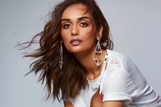 Manushi Chhillar Manushi Chhillar