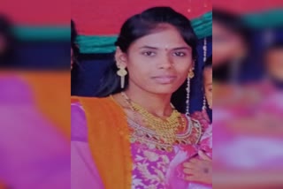 woman commits suicide in Mysore