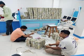 maharatstra-income-tax-raid