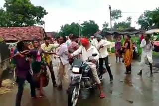 Jhabua men brutally thrash naked woman; police nabs thee from the viral video