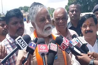 i-have-not-insulted-the-national-flag-says-minister-bc-nagesh