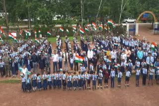 crpf soldiers took out tiranga rally