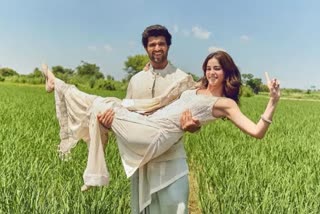 Vijay Deverakonda Ananya Pandya Chandigarh fields images  Liger film promotions  liger film latest news  Vijay Deverakonda Ananya Pandya in liger film  പുരി ജഗന്നാഥ് സംവിധാനം ചെയ്‌ത ലൈഗര്‍ സിനിമ  വിജയ്‌ ദേവരകൊണ്ട അനന്യ പാണ്ഡെ ചിത്രങ്ങള്‍  വിജയ്‌ ദേവരകൊണ്ട അനന്യ പാണ്ഡെ എന്നിവര്‍ ലൈഗറില്‍  ലൈഗര്‍ സിനിമ വാര്‍ത്ത