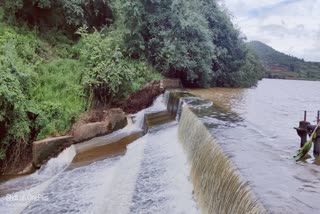 ಮದಗದ ಕೆರೆ ಬಿರುಕು