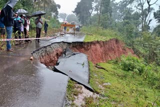 road-closed-due-to-heavy-rain-in-chikkamagalur