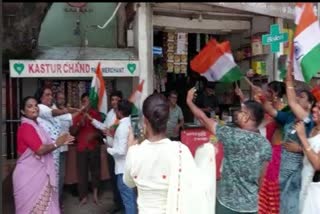 eunuchs took out tricolor yatra in raipur