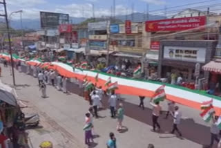 500 feet long Tricolor rally in Palani