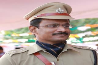 local news kottayam  Fake WhatsApp account found  Kottayam district police chief  വ്യാജ വാട്‌സ്ആപ്പ് അക്കൗണ്ട്  കോട്ടയം വാർത്തകൾ  കോട്ടയം ജില്ല പൊലീസ് മേധാവി കെ കാർത്തിക്ക്  ജില്ല പൊലീസ് മേധാവി കെ കാർത്തിക്കിന്‍റെ പേരിൽ വ്യാജ വാട്‌സ്ആപ്പ് അക്കൗണ്ട്  Fake WhatsApp account Found Kottayam police chief