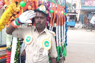 ಆಟೋ ಚಾಲಕನ ವಿಶಿಷ್ಟ ದೇಶ ಪ್ರೇಮ