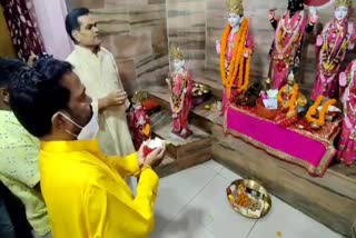 Education Minister Jagarnath Mahto worshipped Lord Ram temple in Bokaro