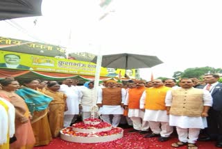 CM Shivraj hoisted Tiranga in Bhopal