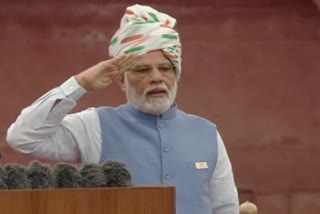 Different outfits worn by Modi on Independence Day every year